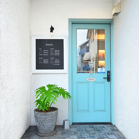 店舗エントランス